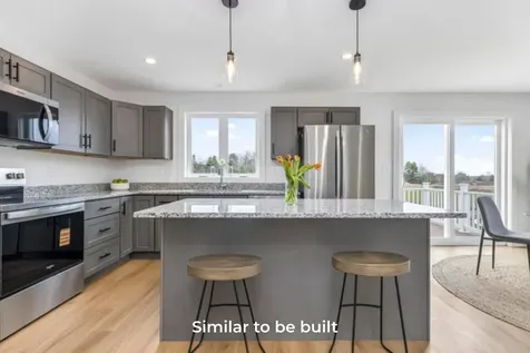 33 Feldspar Lane Cumberland ME 04021