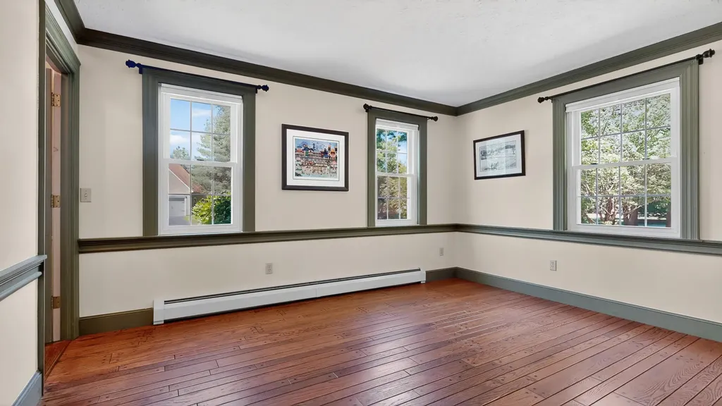 39 Village Woods Circle Gorham ME 04038