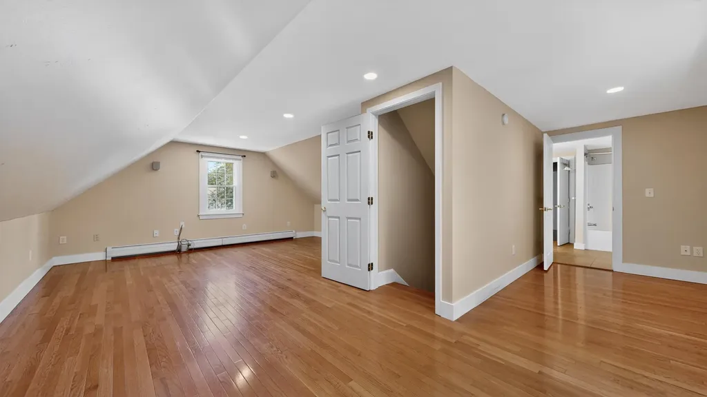 39 Village Woods Circle Gorham ME 04038