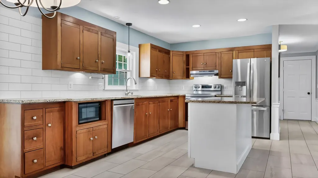 39 Village Woods Circle Gorham ME 04038