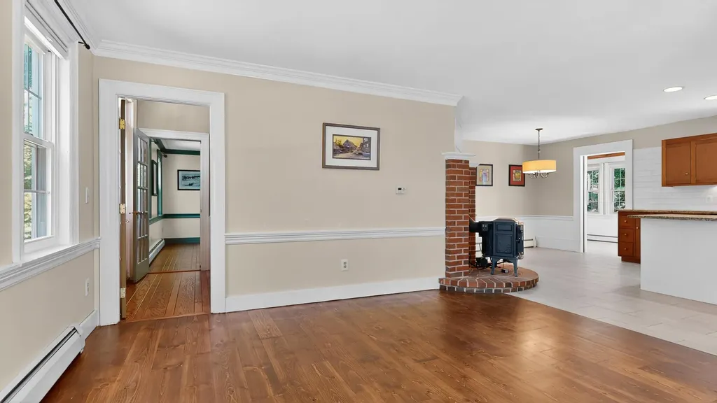 39 Village Woods Circle Gorham ME 04038