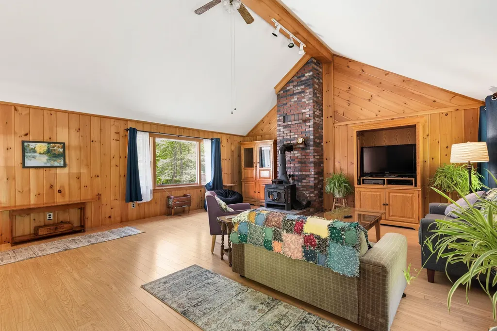 22 Heniger Park Road Otisfield ME 04270