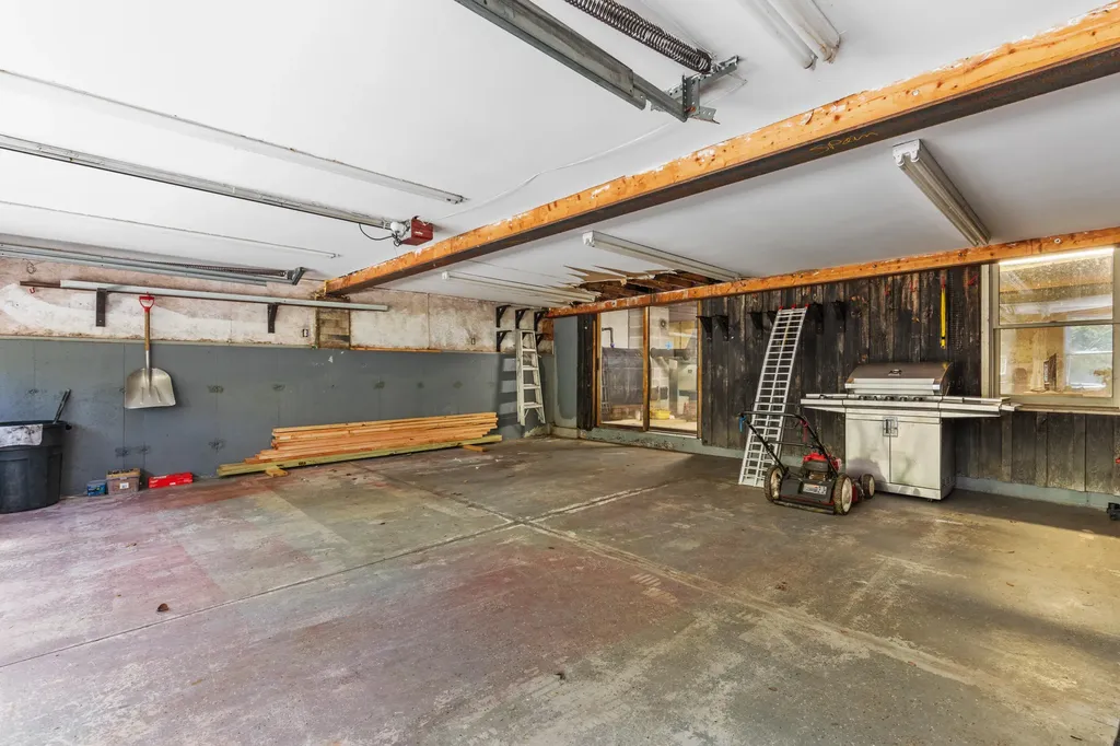 22 Heniger Park Road Otisfield ME 04270