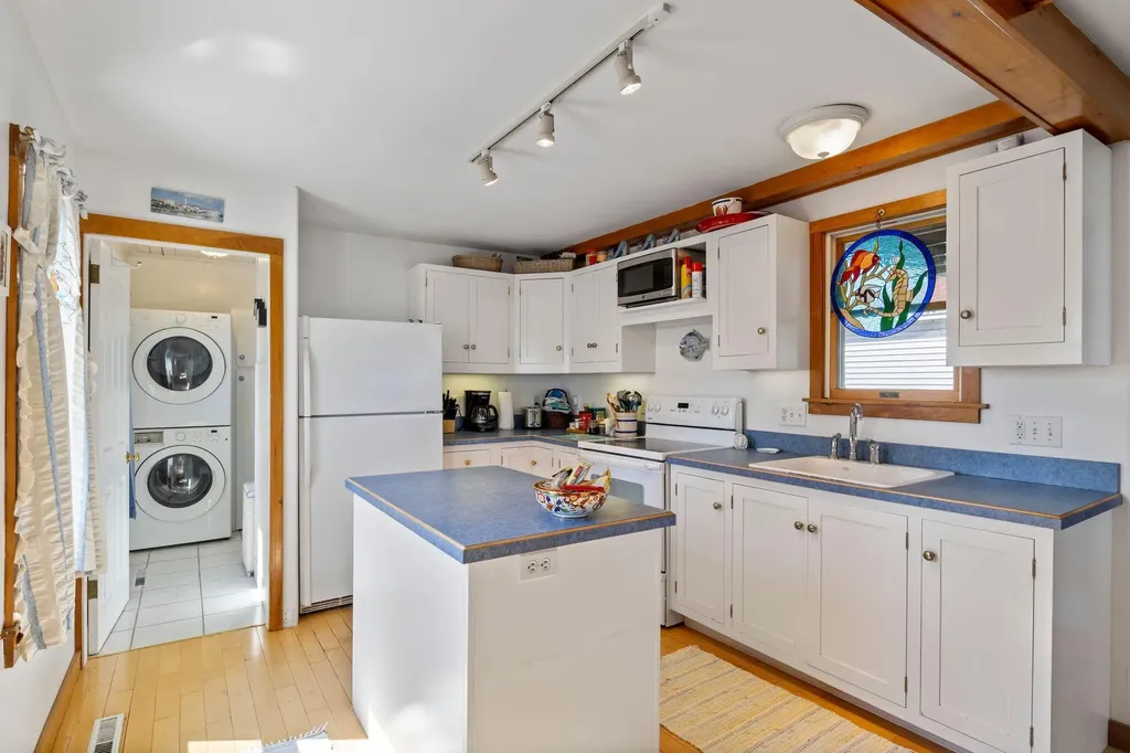351 Webhannet Drive Wells ME 04090