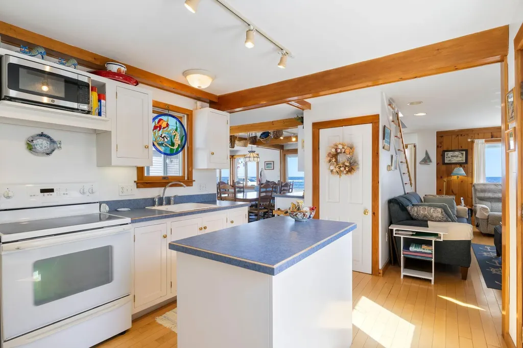 351 Webhannet Drive Wells ME 04090