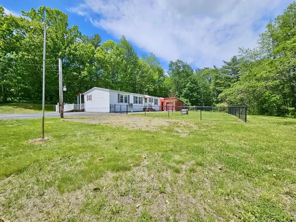 4 Crestview Drive Lewiston ME 04240