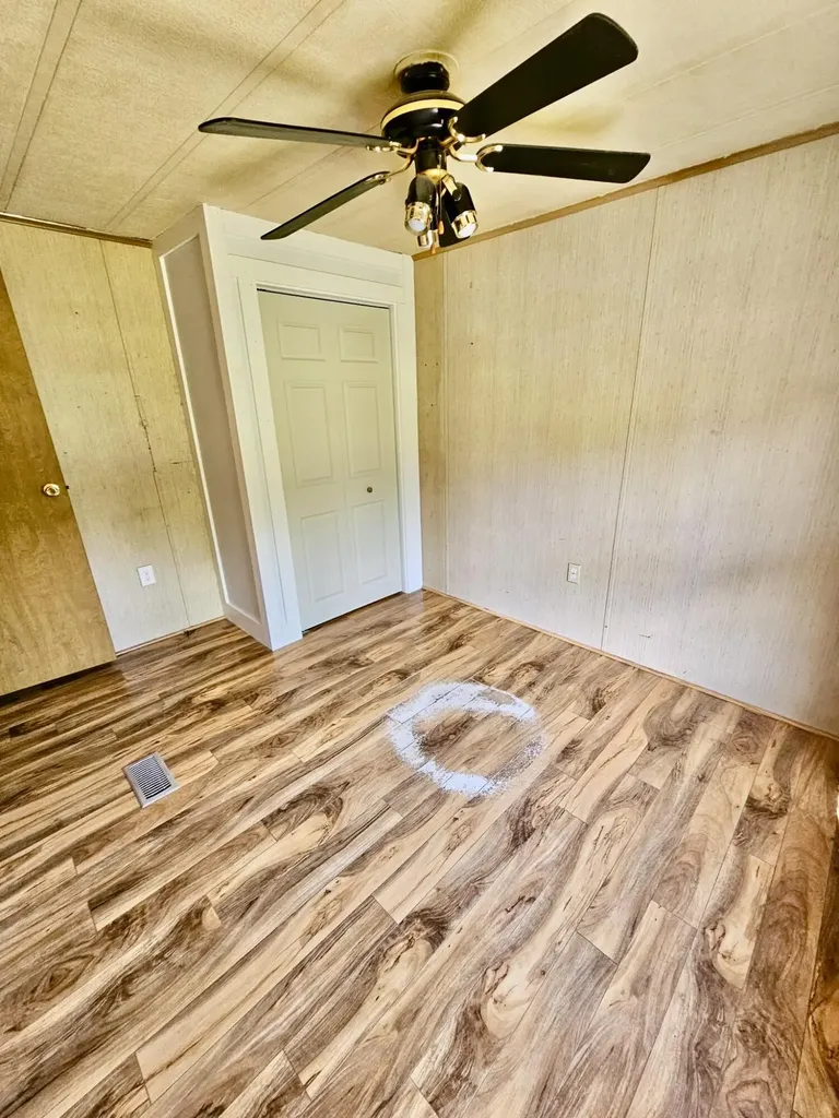 4 Crestview Drive Lewiston ME 04240