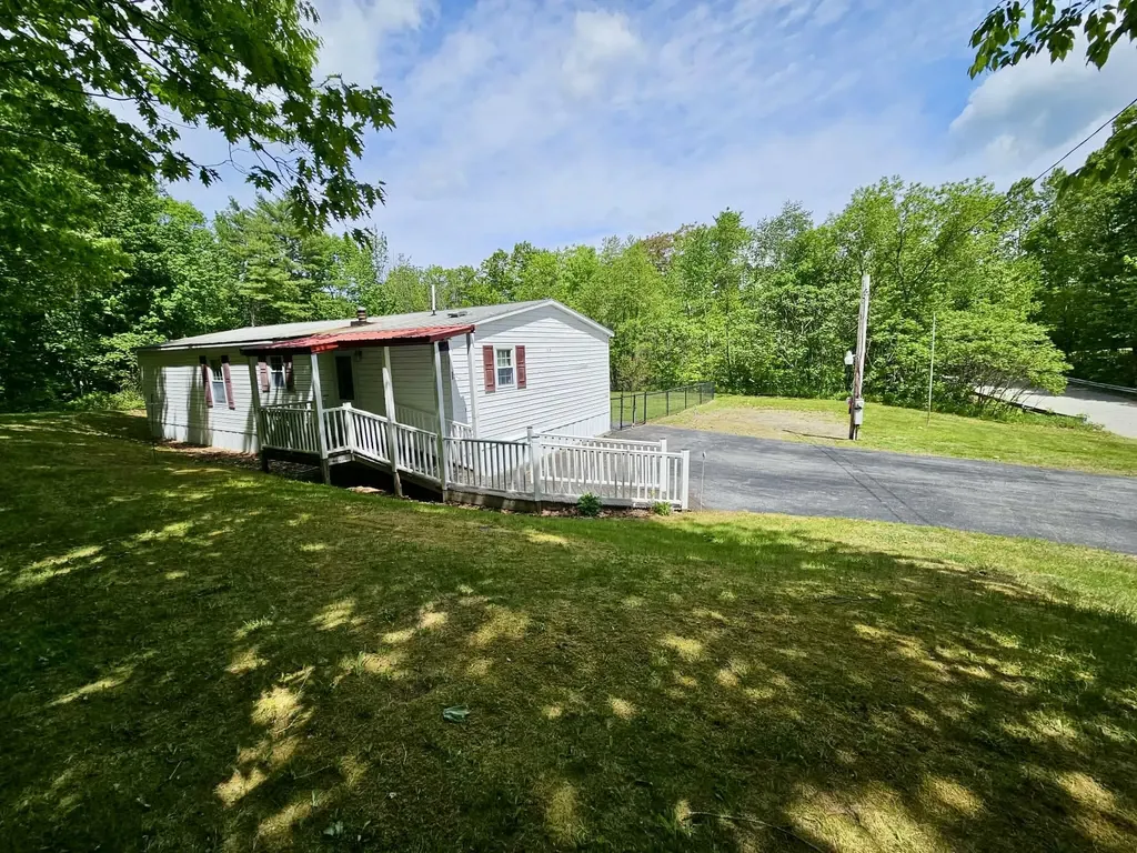 4 Crestview Drive Lewiston ME 04240