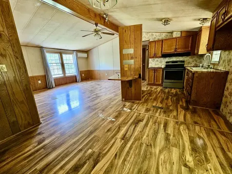 4 Crestview Drive Lewiston ME 04240