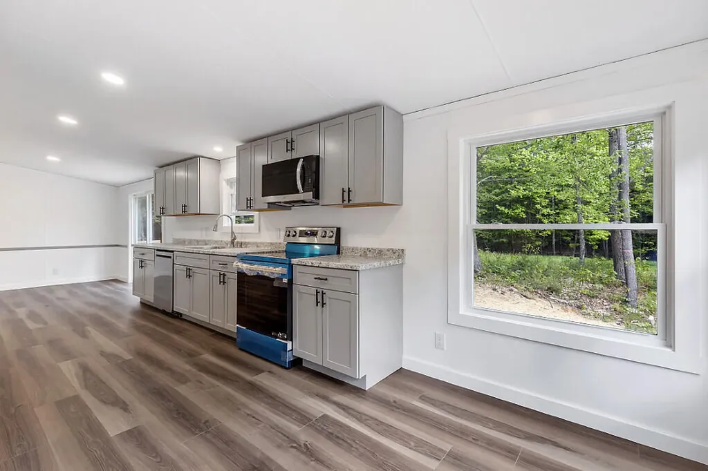 218 Hebron Road Oxford ME 04270
