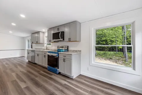 218 Hebron Road Oxford ME 04270