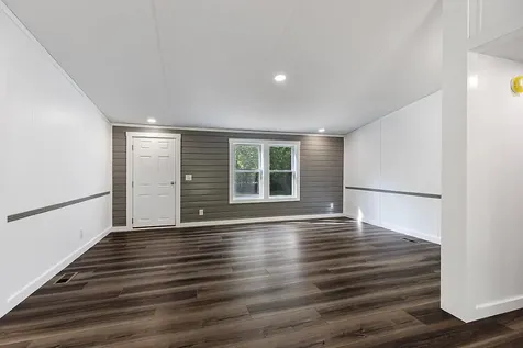 218 Hebron Road Oxford ME 04270