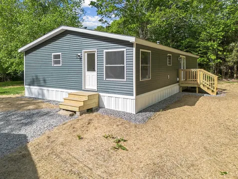 218 Hebron Road Oxford ME 04270