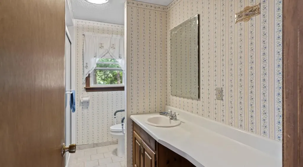 57 Barrows Drive Topsham ME 04086