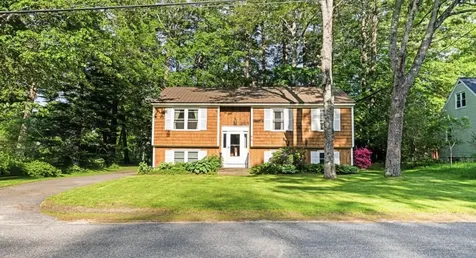 57 Barrows Drive Topsham ME 04086