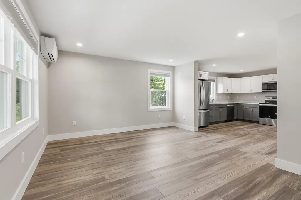 102 Shadagee Road Saco ME 04072