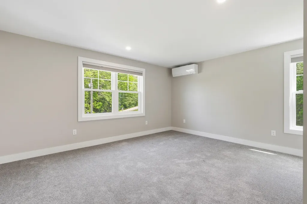 102 Shadagee Road Saco ME 04072