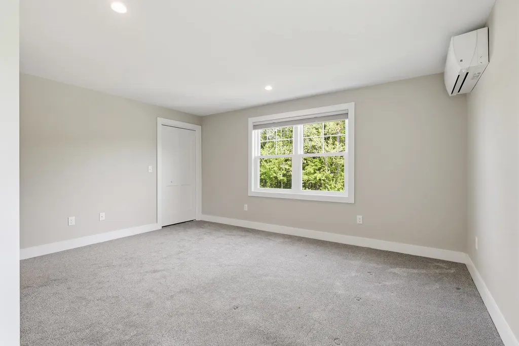 102 Shadagee Road Saco ME 04072
