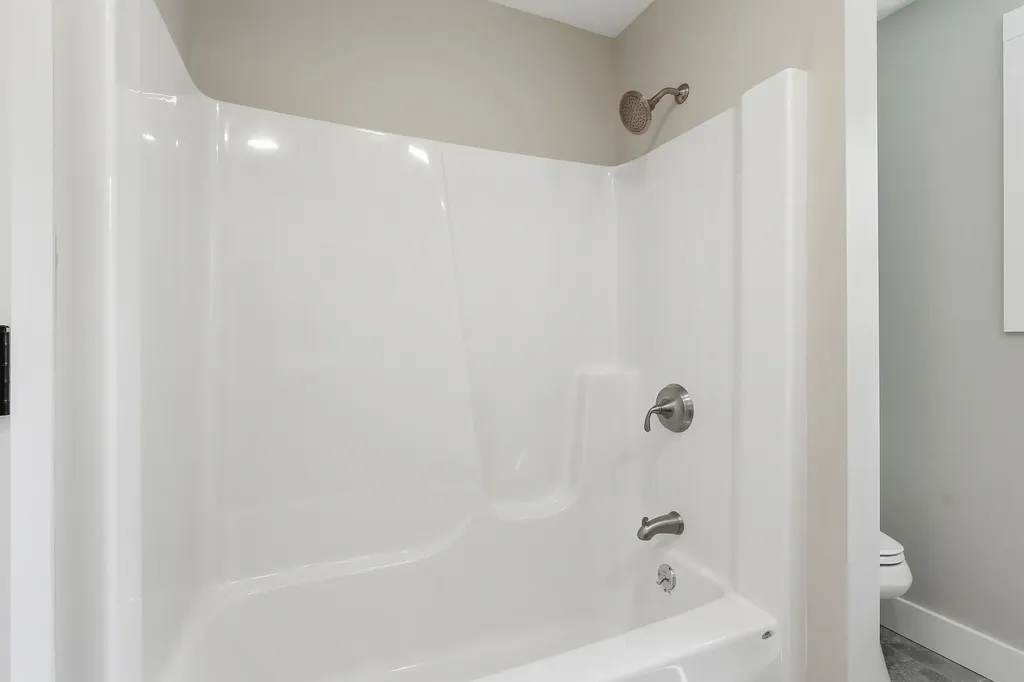 102 Shadagee Road Saco ME 04072
