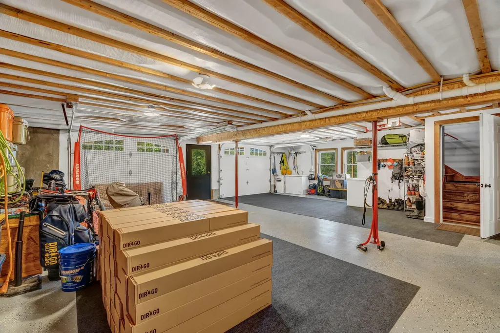 49 Tannery Loop Road Amherst ME 04605