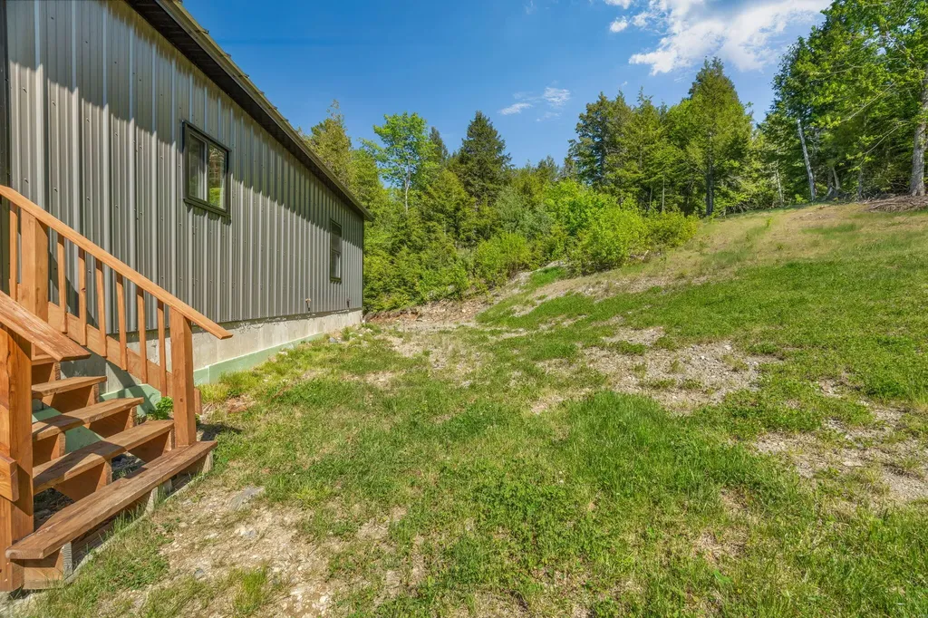 49 Tannery Loop Road Amherst ME 04605