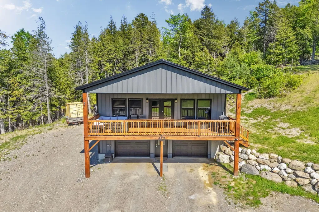 49 Tannery Loop Road Amherst ME 04605