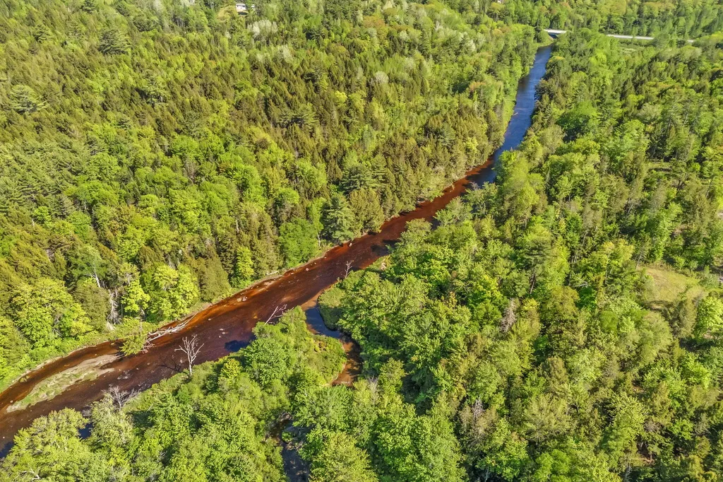 49 Tannery Loop Road Amherst ME 04605