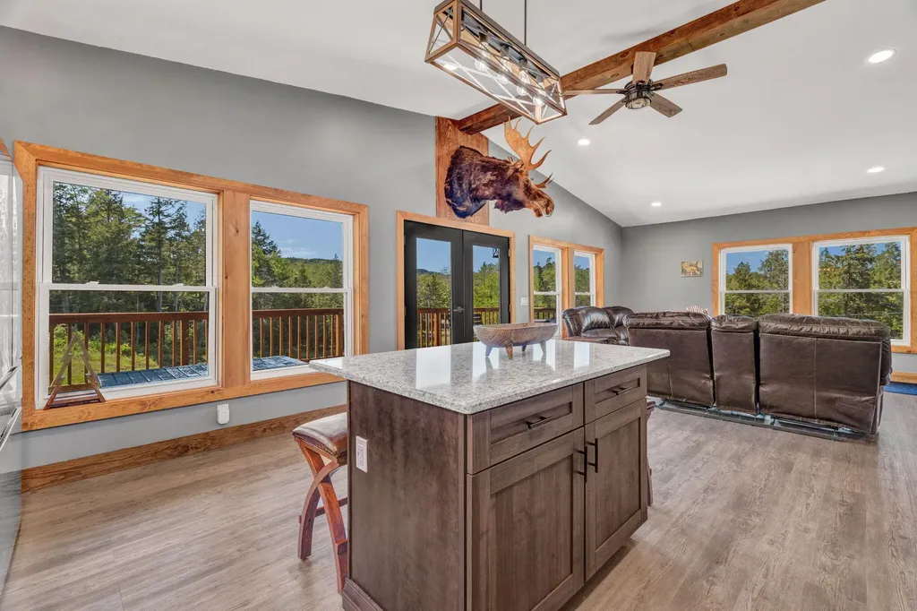 49 Tannery Loop Road Amherst ME 04605