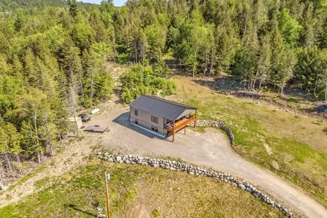 49 Tannery Loop Road Amherst ME 04605