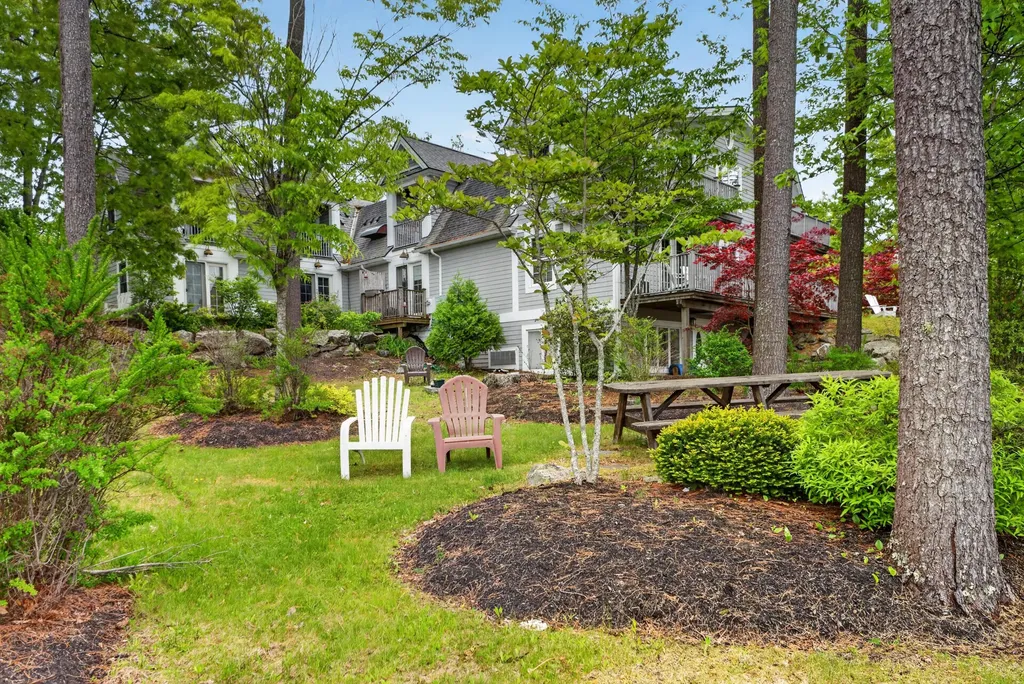 302 Eddy Road Edgecomb ME 04556