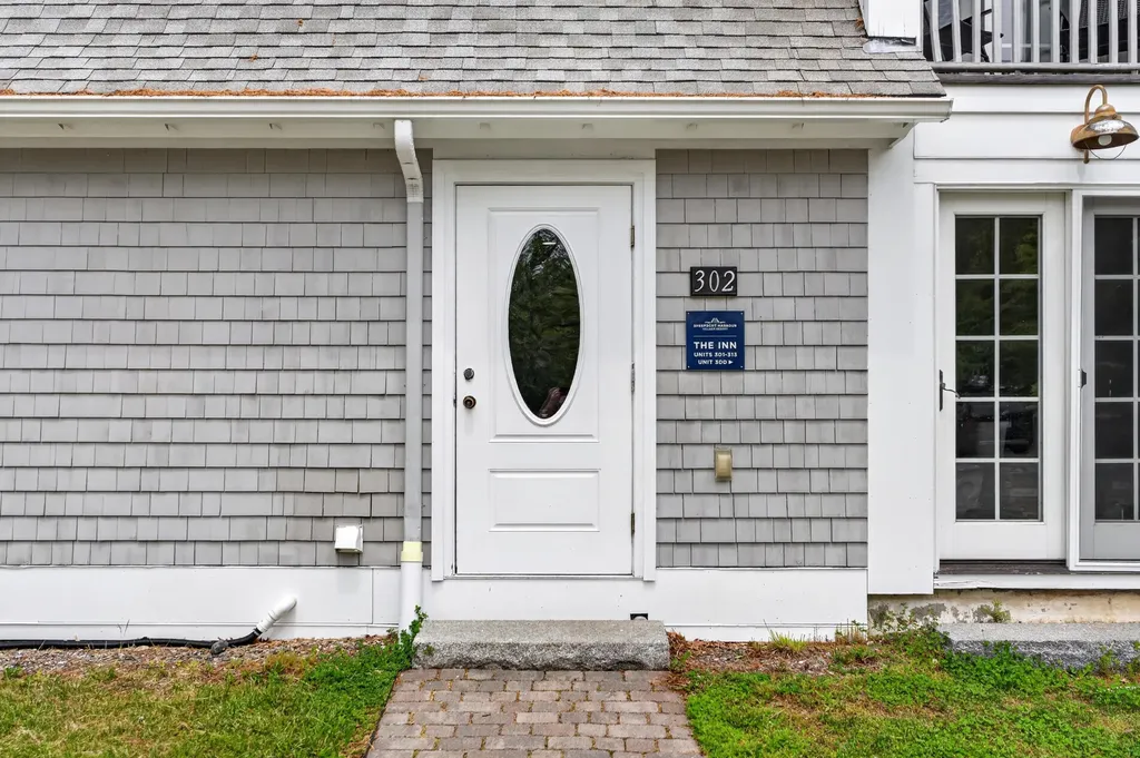 302 Eddy Road Edgecomb ME 04556