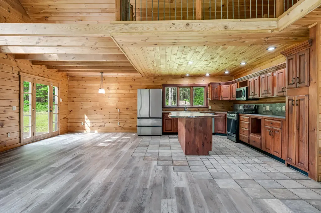 41 Sandy Point Road Vassalboro ME 04989