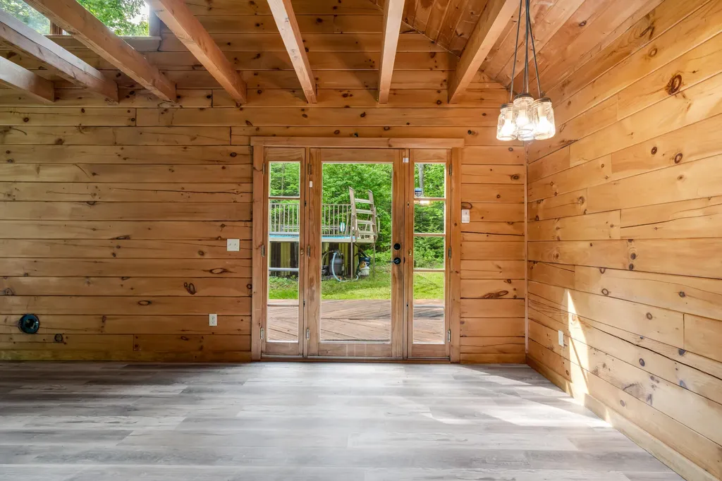41 Sandy Point Road Vassalboro ME 04989