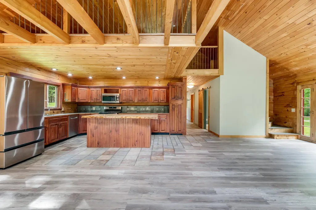 41 Sandy Point Road Vassalboro ME 04989