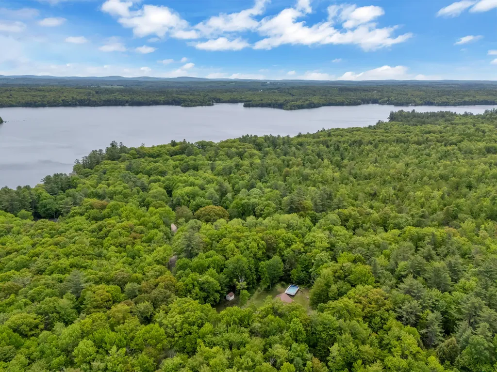 41 Sandy Point Road Vassalboro ME 04989