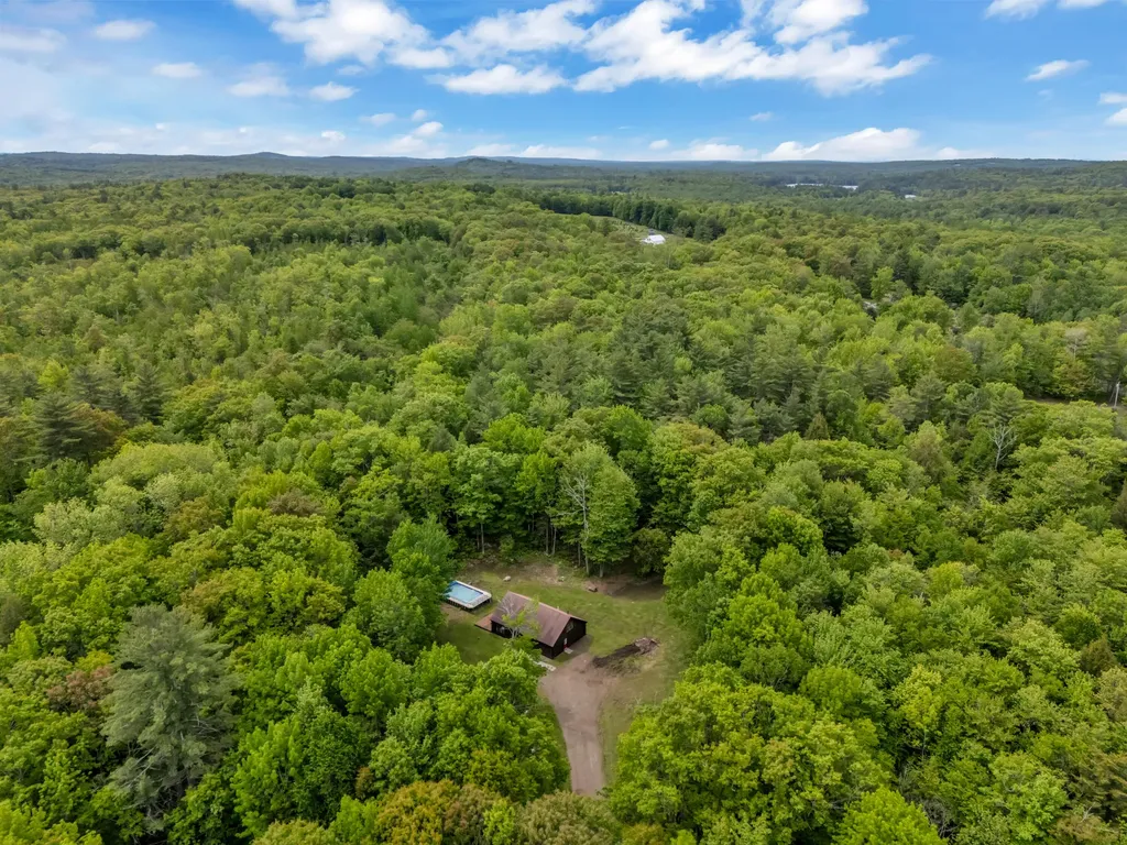 41 Sandy Point Road Vassalboro ME 04989