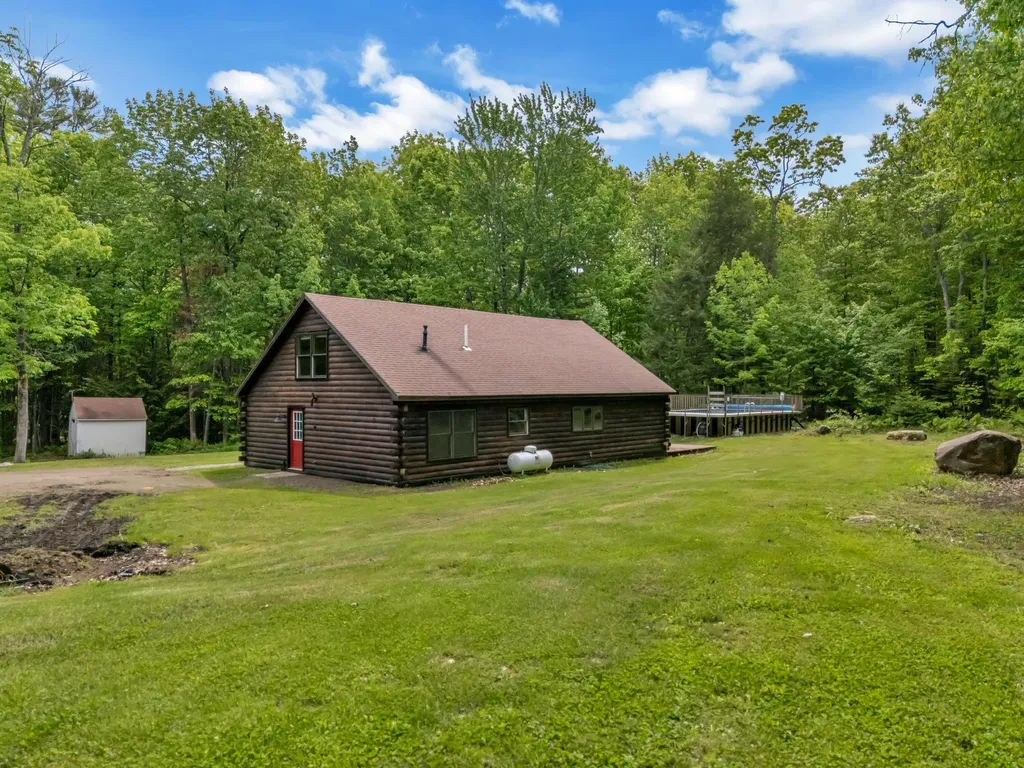 41 Sandy Point Road Vassalboro ME 04989