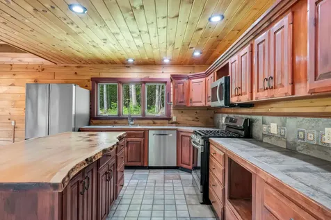 41 Sandy Point Road Vassalboro ME 04989