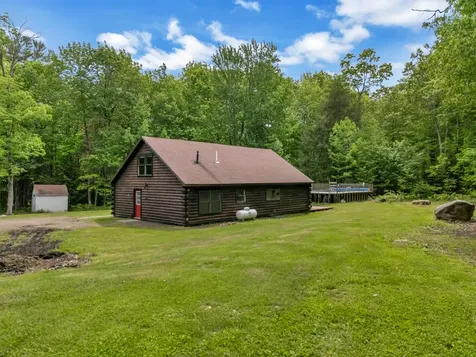 41 Sandy Point Road Vassalboro ME 04989