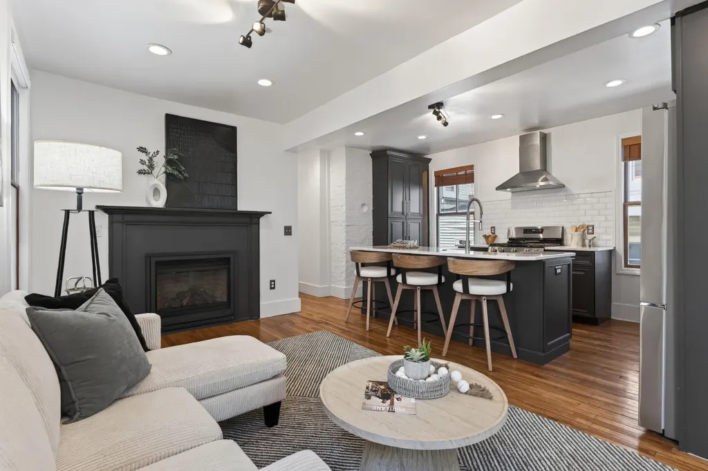 20 Dow Street Portland ME 04102