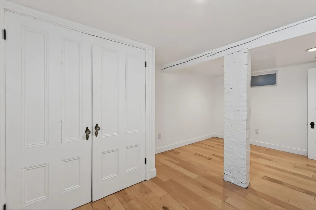 20 Dow Street Portland ME 04102