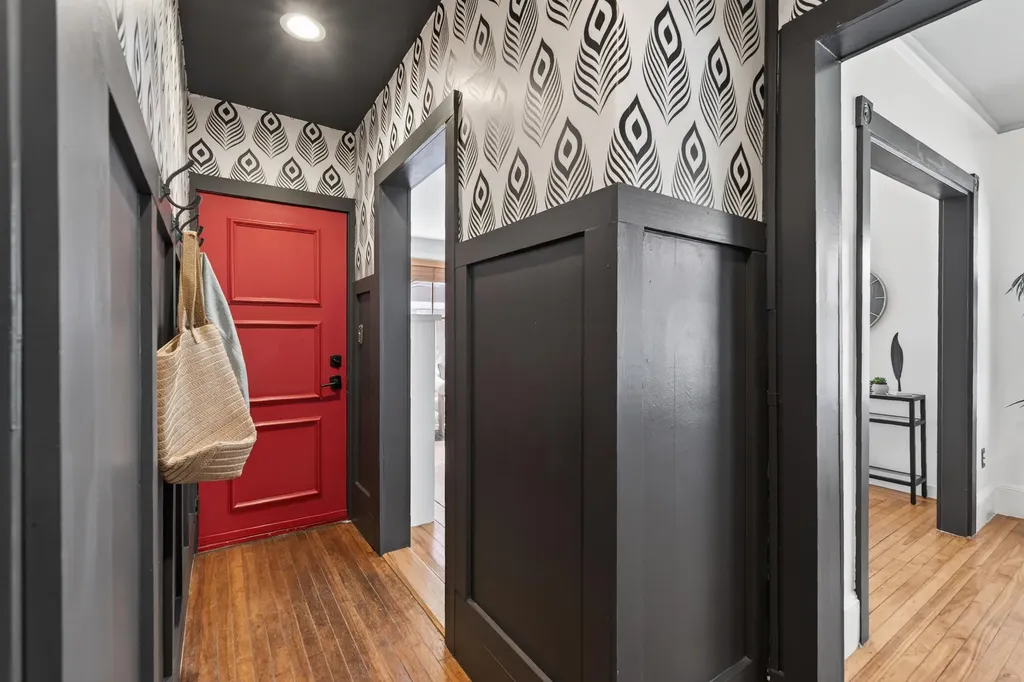20 Dow Street Portland ME 04102