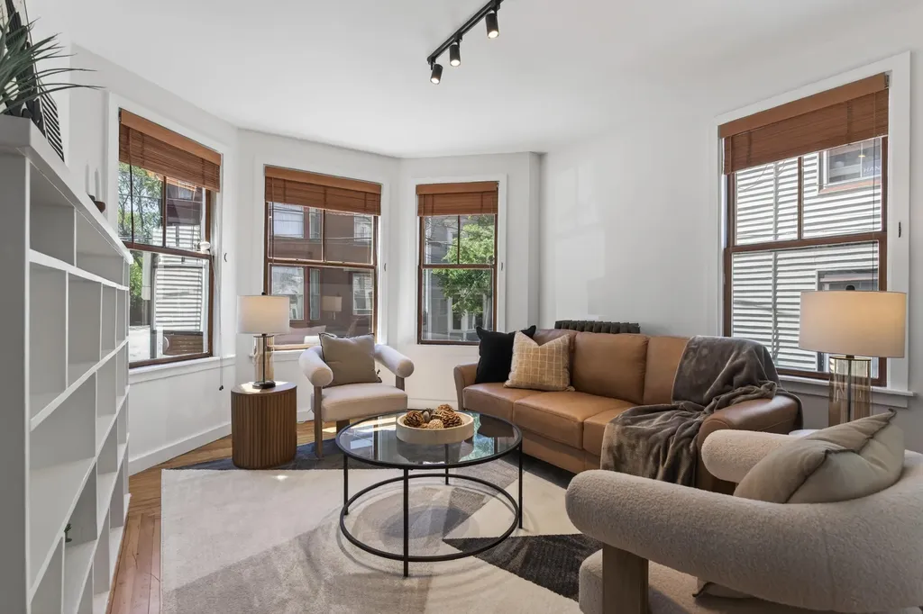 20 Dow Street Portland ME 04102