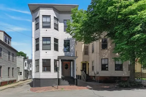 20 Dow Street Portland ME 04102