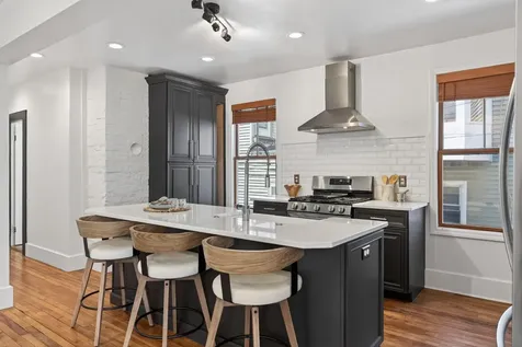 20 Dow Street Portland ME 04102