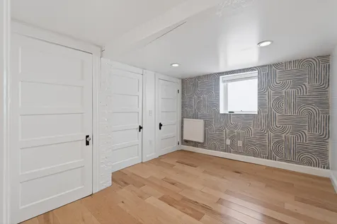 20 Dow Street Portland ME 04102