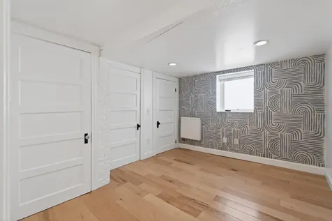 20 Dow Street Portland ME 04102