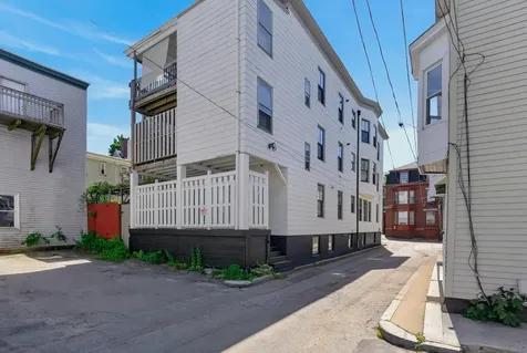 20 Dow Street Portland ME 04102