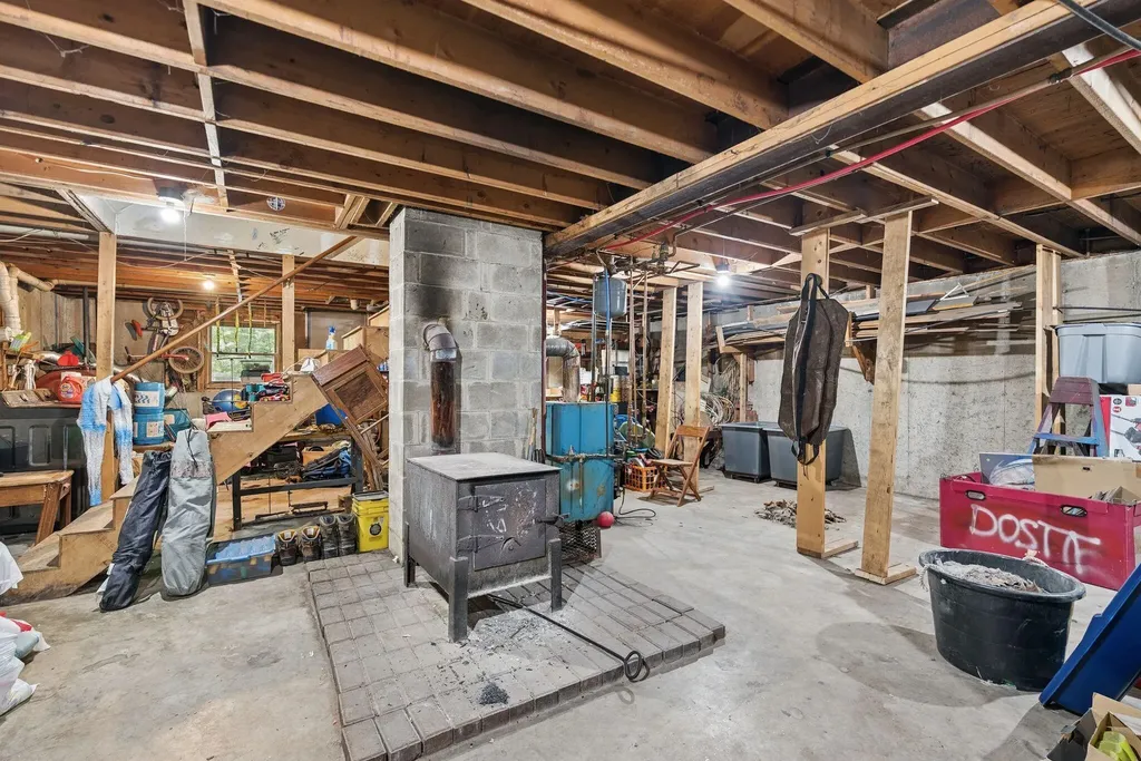 540 Allen Pond Road Greene ME 04236
