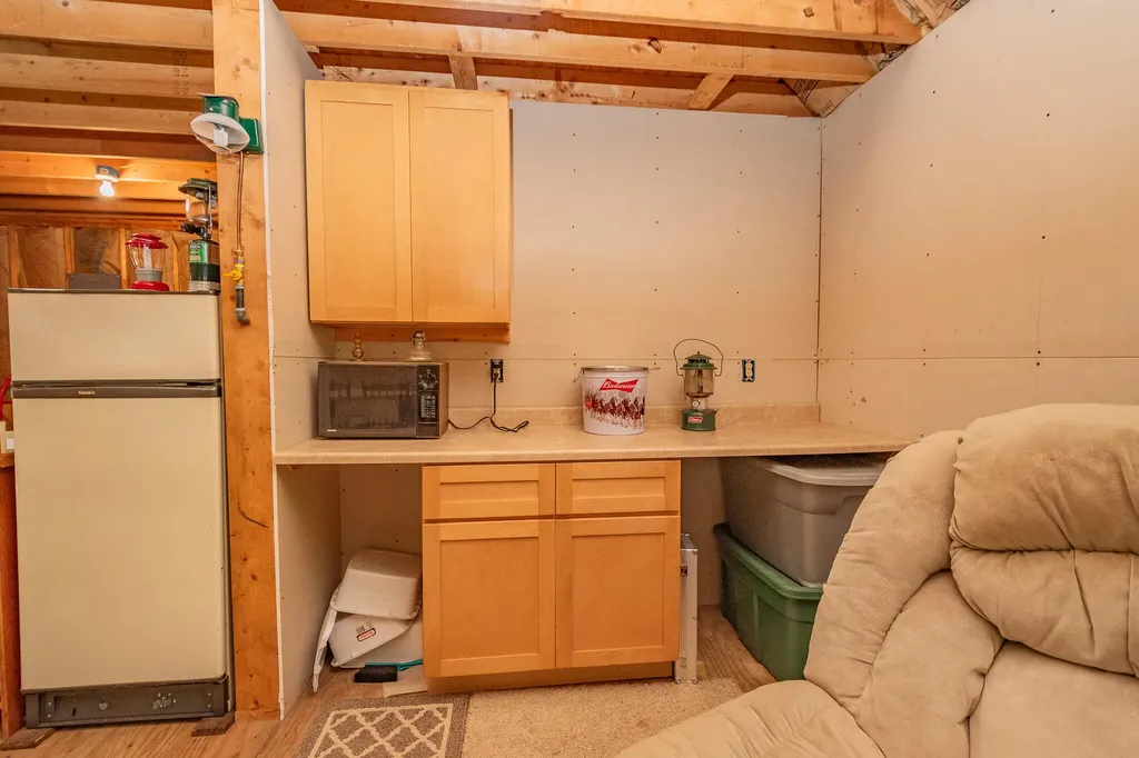 16 Beach View Road Dover-foxcroft ME 04426